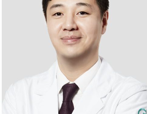 ดร.อิซึงรยง รพ.กิรินศัลยกรรมเกาหลี- เอเจนซี่ ศัลยกรรมเกาหลี